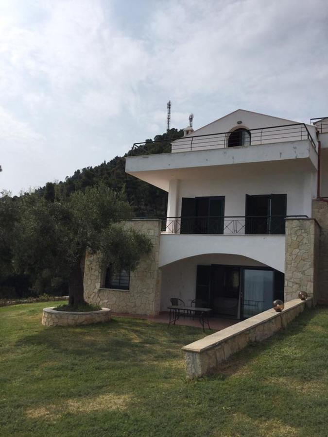 Villa Каландра Экстерьер фото